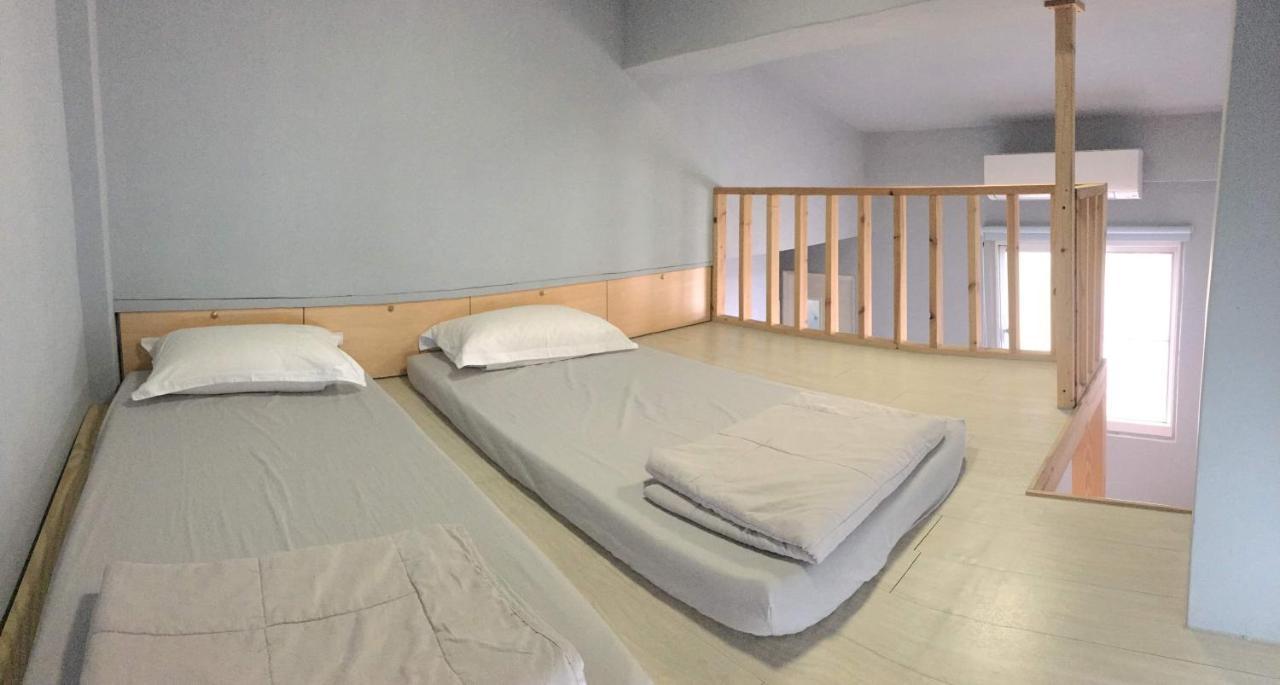 Back To Real Hostel Taitung Exterior photo